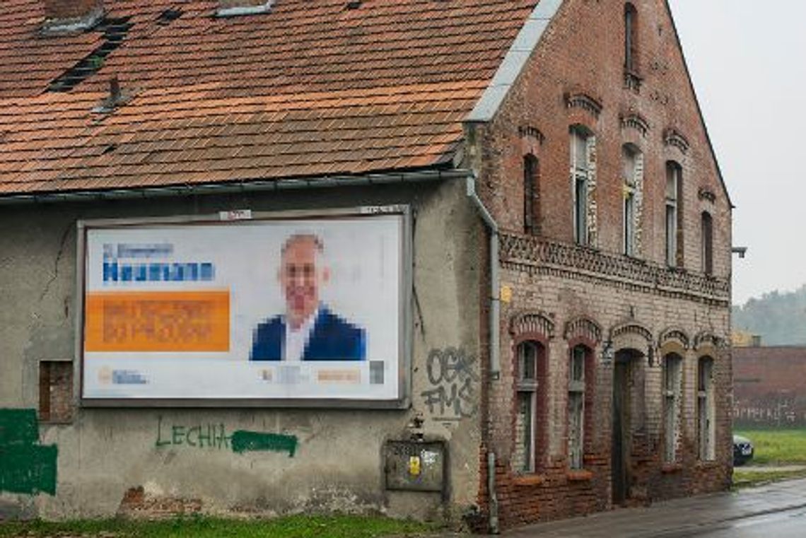 Czy z zabytków znikną reklamy?