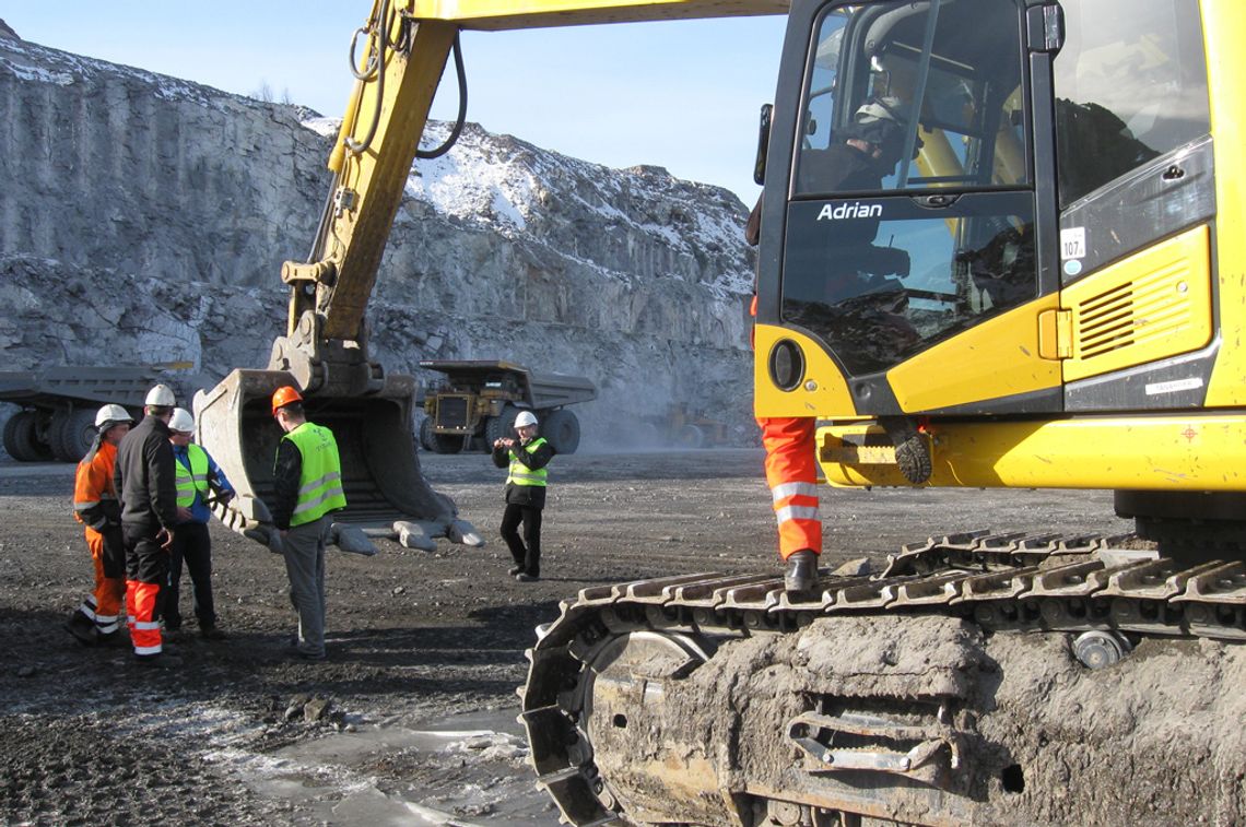 Dekpol Stal planuje dynamiczny rozwój i wzrost zatrudnienia Dekpol Stal planuje dynamiczny rozwój i wzrost zatrudnienia