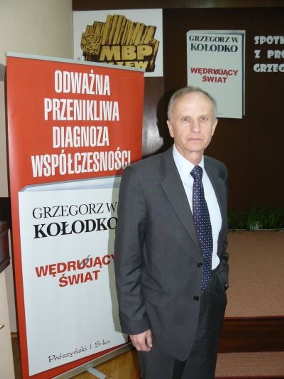 Dlaczego jest tak, jak jest? Otworzyć ludziom oczy