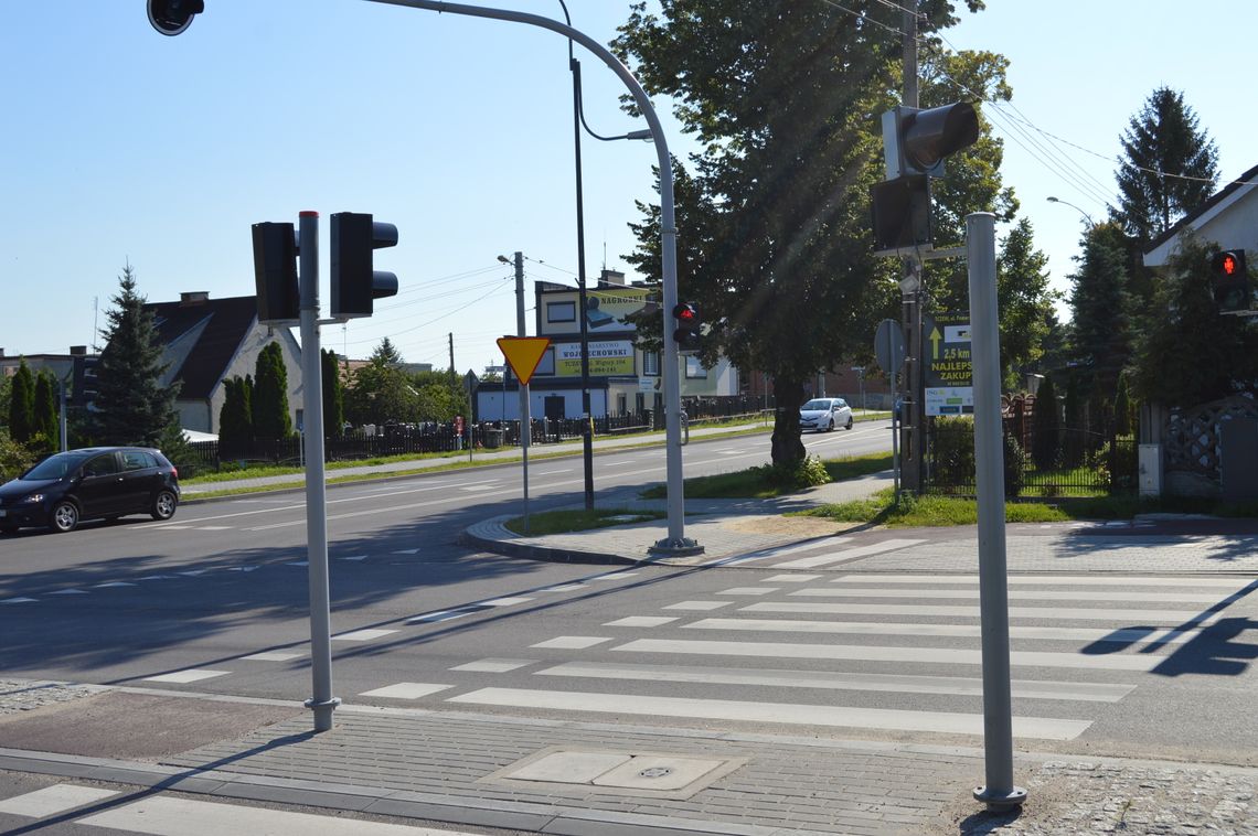 Dlaczego stłuczony reflektor nikogo nie obchodzi? Dlaczego stłuczony reflektor nikogo nie obchodzi?