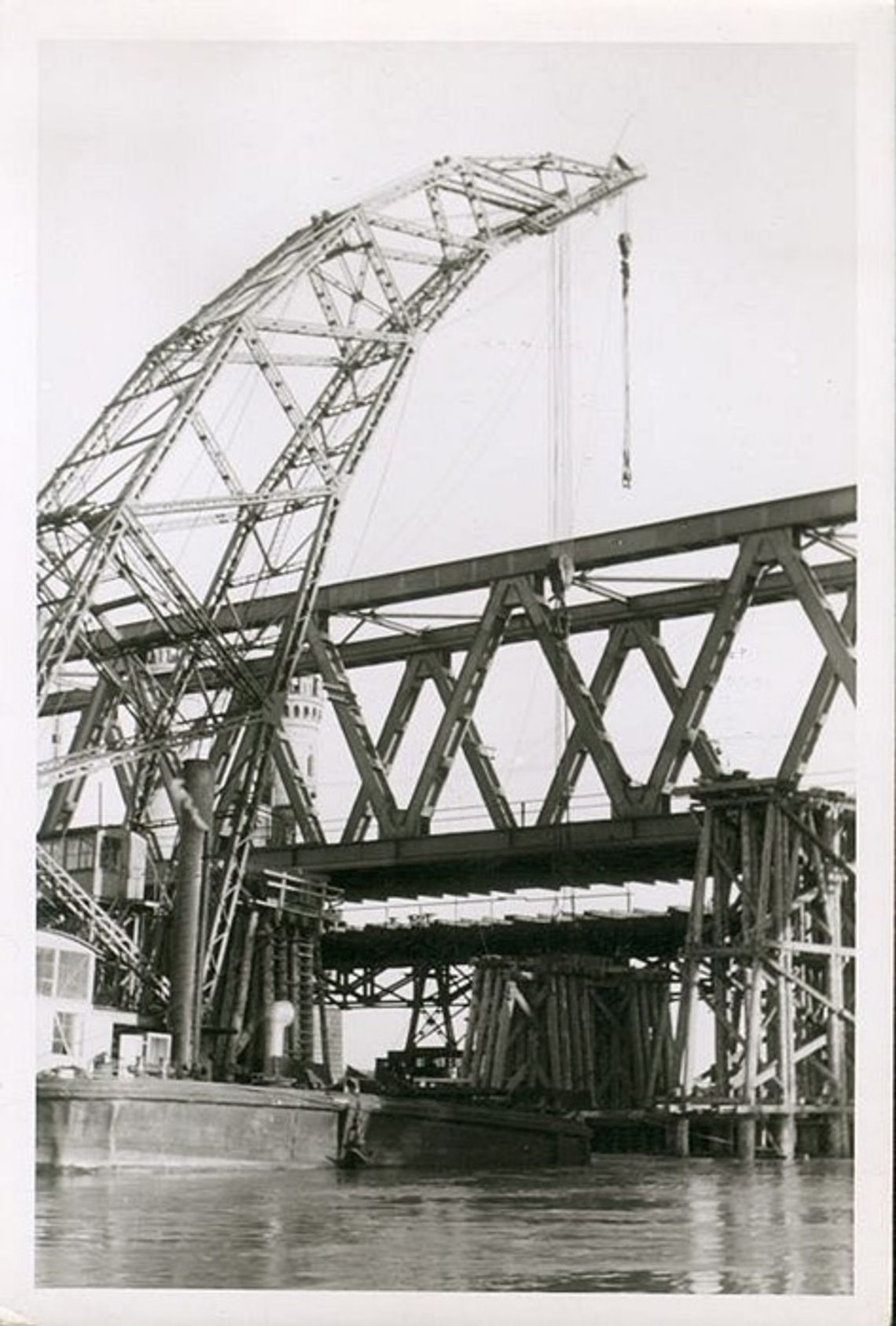 Długi Henryk odbudowuje tczewskie mosty