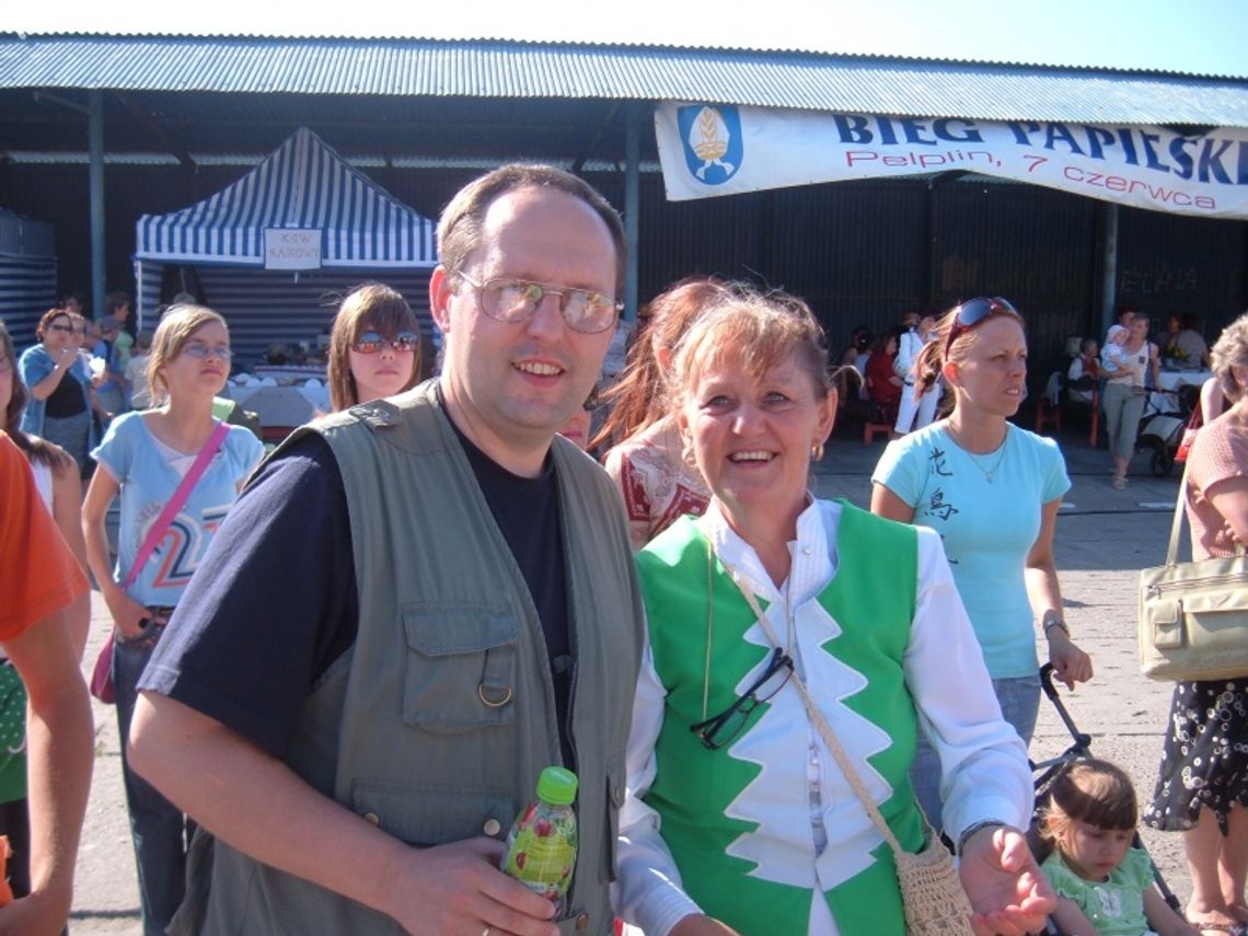 Dni radości i zadumy Dni radości i zadumy