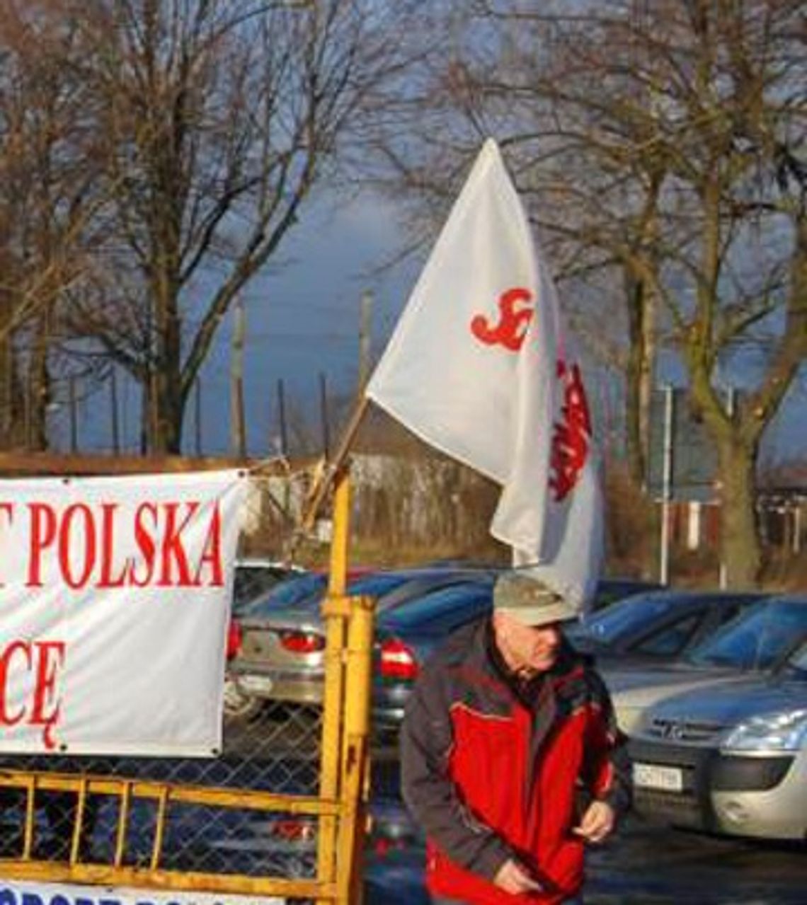 Do rządu Tuska - po obiecaną kasę 