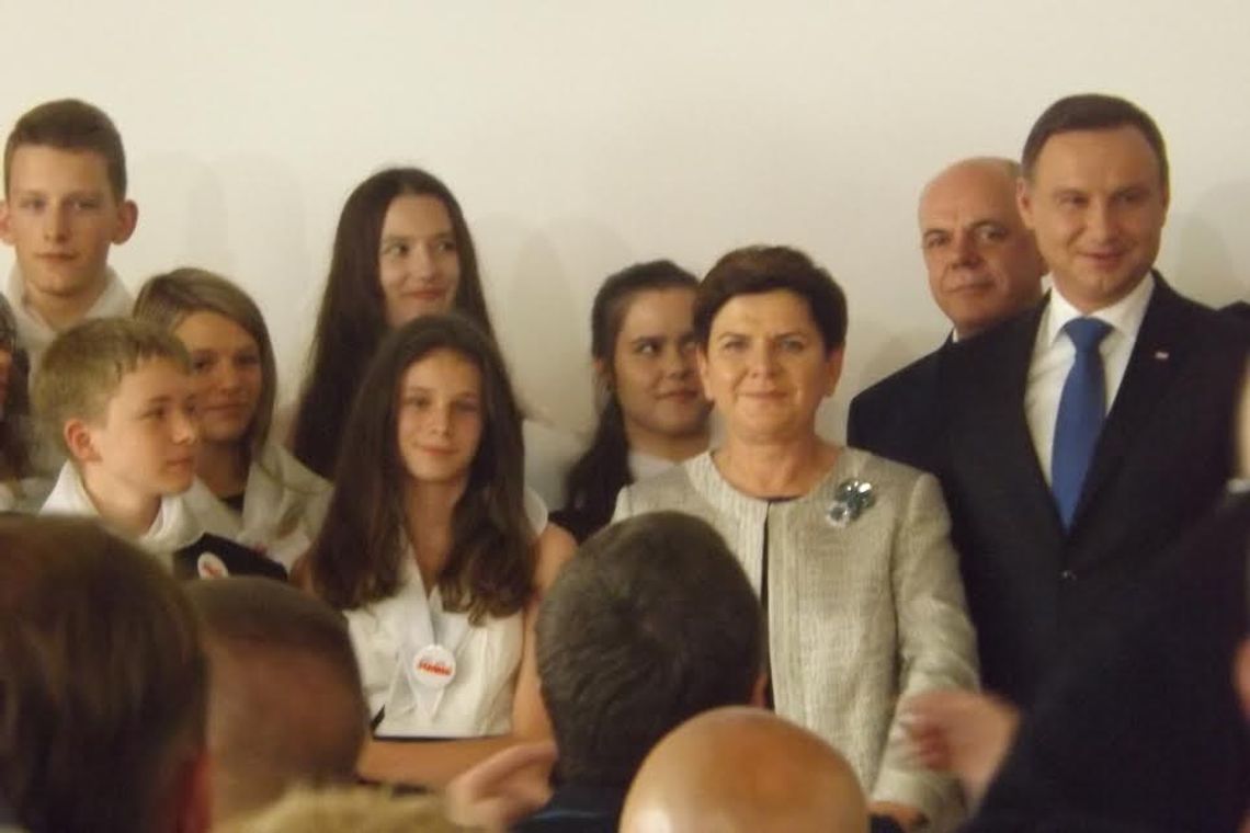 Doceniono uczennicę z Bobowa. Agata Mania stypendystką NSZZ „Solidarność” Doceniono uczennicę z Bobowa. Agata Mania stypendystką NSZZ „Solidarność”