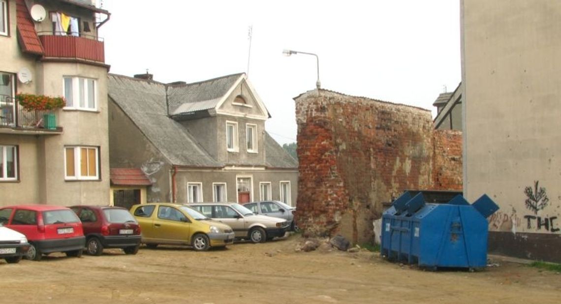 Droga do przystani, której miasto powinno się wstydzić... Droga do przystani, której miasto powinno się wstydzić...