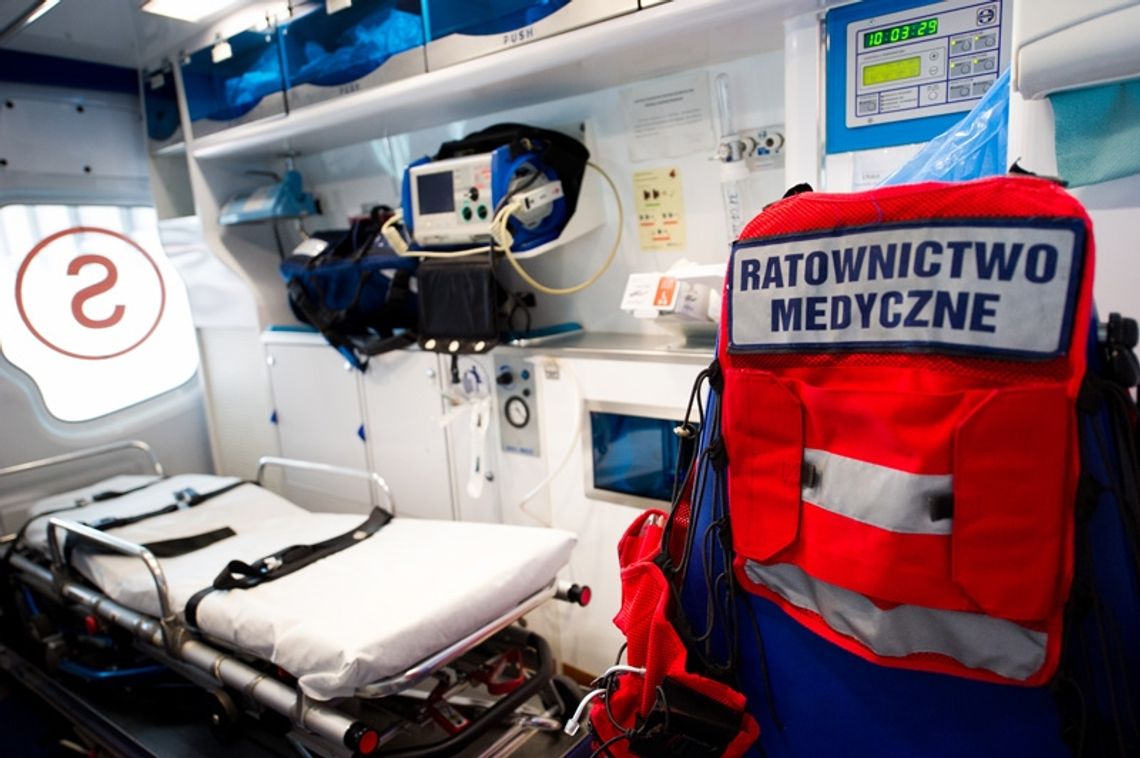 Duńczycy przejęli ratownictwo. Karetki zmieniają szyld Duńczycy przejęli ratownictwo. Karetki zmieniają szyld