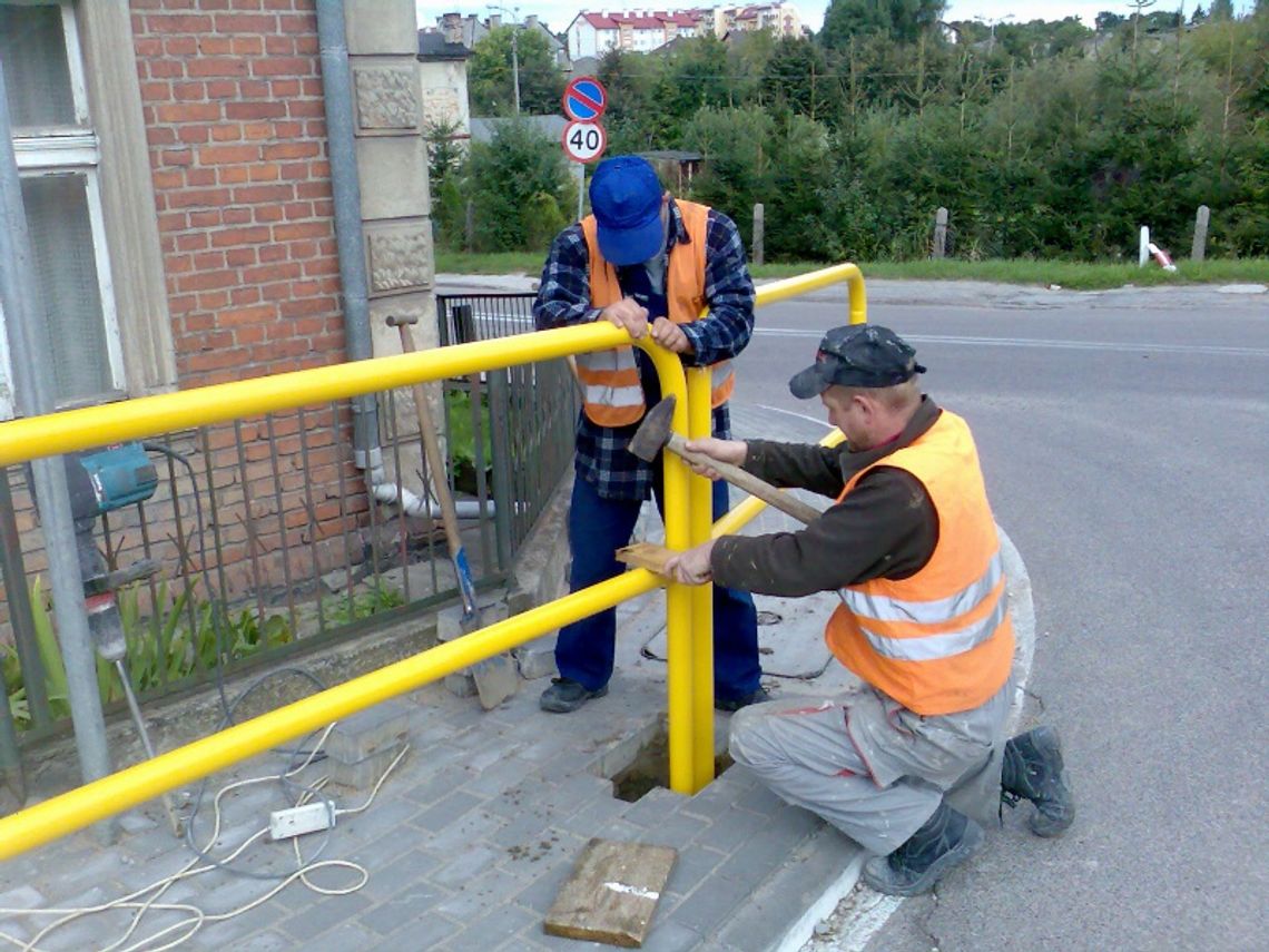 Dwa tiry na minutę - zakorkowane miasteczko