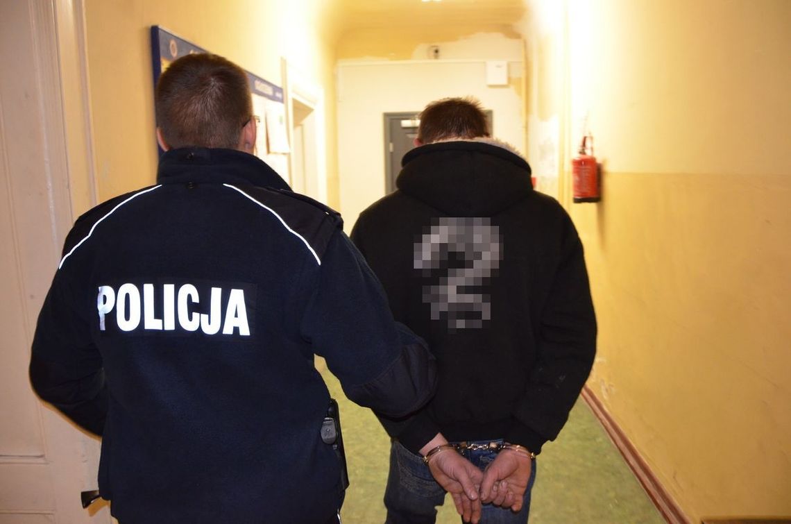 Dwukrotnie włamali się do samochodu kolegi, za trzecim ukradli Dwukrotnie włamali się do samochodu kolegi, za trzecim ukradli