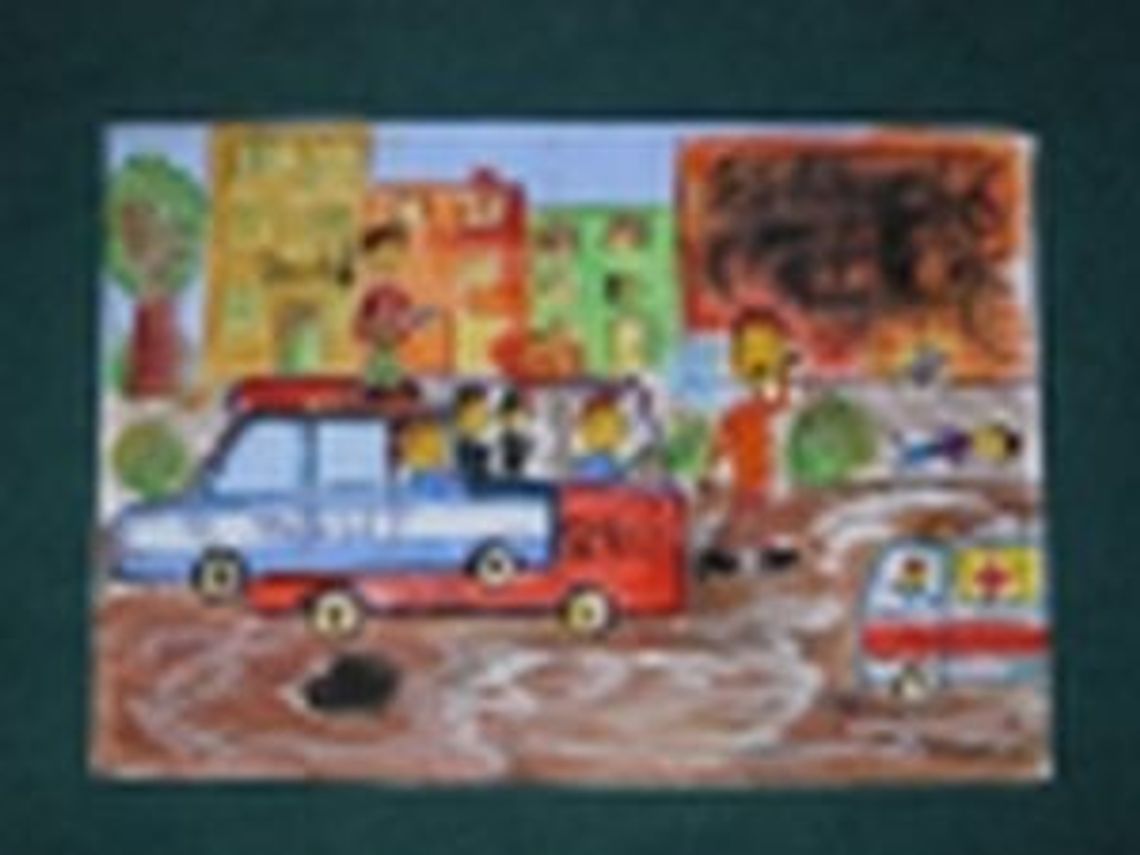 Dzieci malowały strażaków Dzieci malowały strażaków