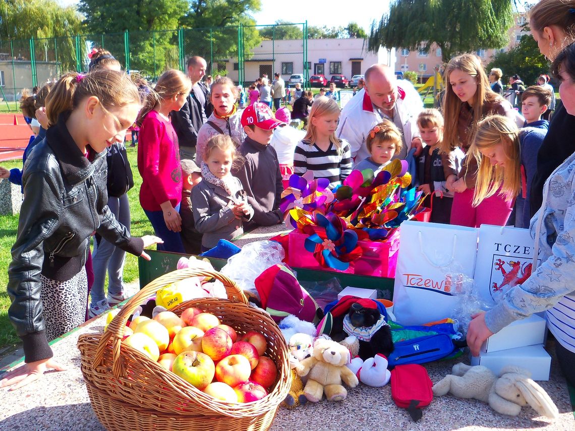 Dzień otwarty Klubu Młodzieżowego „Przystań” Dzień otwarty Klubu Młodzieżowego „Przystań”