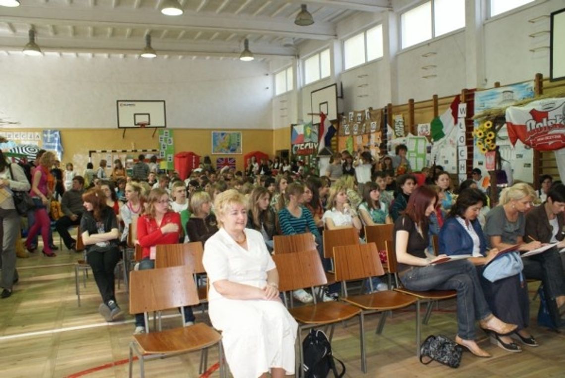 Dzień Unii Europejskiej po uczniowsku Dzień Unii Europejskiej po uczniowsku