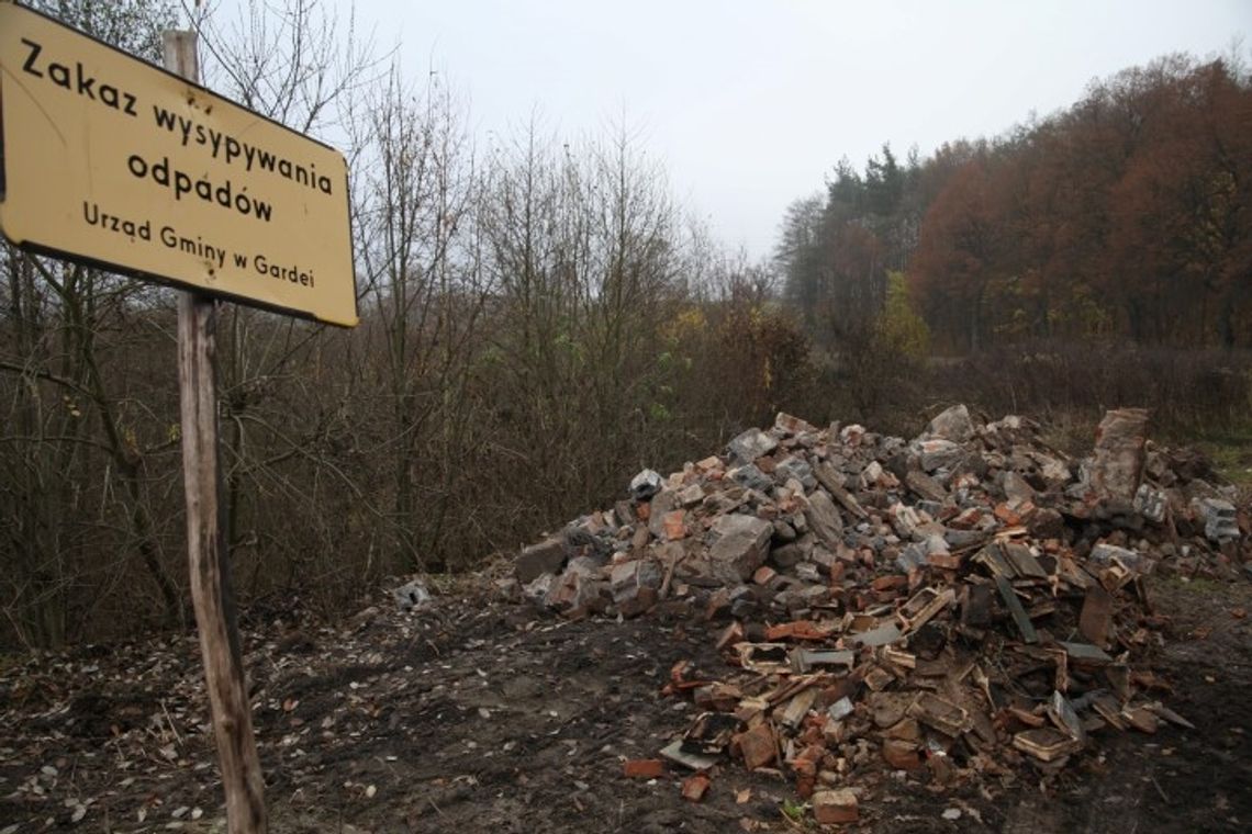 Dzikie wysypiska nadal stanowią problem Dzikie wysypiska nadal stanowią problem