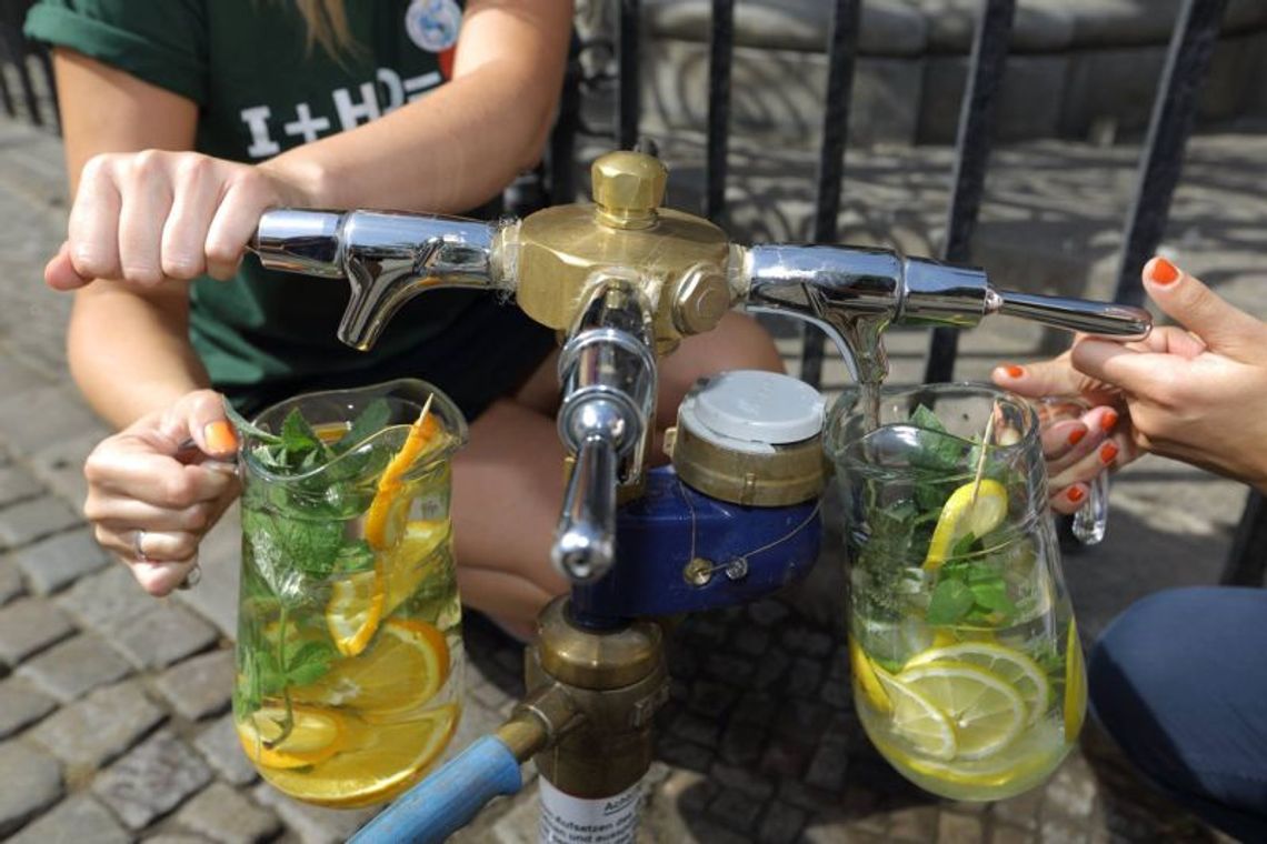 Dziś pod Neptunem woda z kranu Dziś pod Neptunem woda z kranu