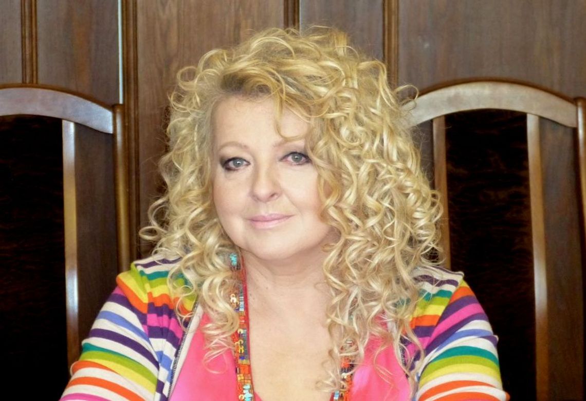 Emisja "Kuchennych rewolucji" później niż zakładano Emisja "Kuchennych rewolucji" później niż zakładano