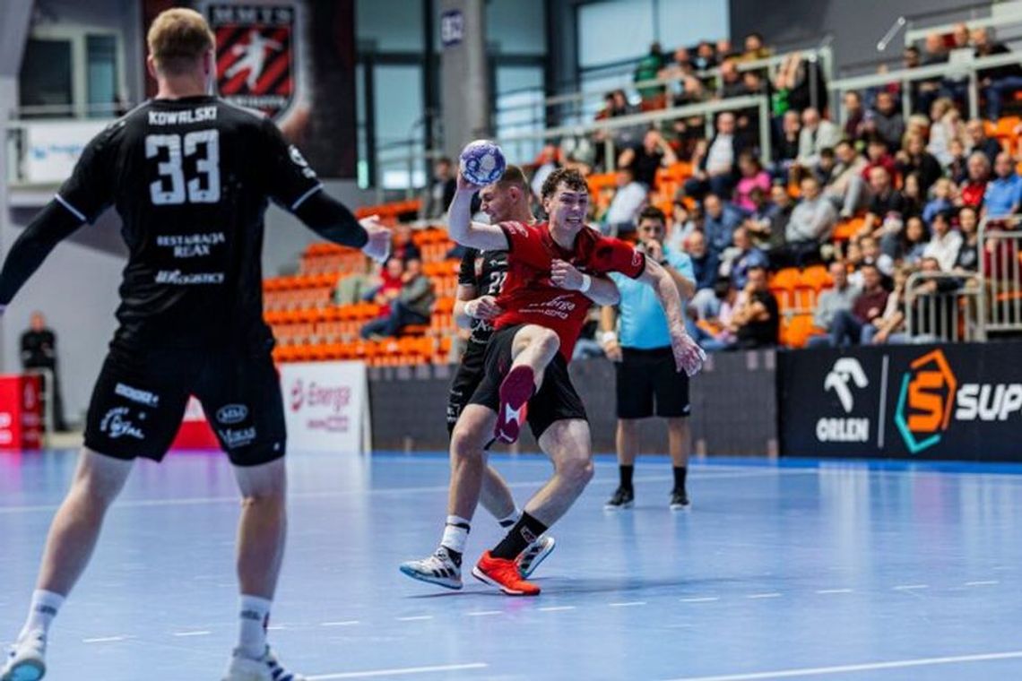 Energa MMTS Kwidzyn lepsza od Piotrkowianina dopiero po karnych Energa MMTS Kwidzyn lepsza od Piotrkowianina dopiero po karnych