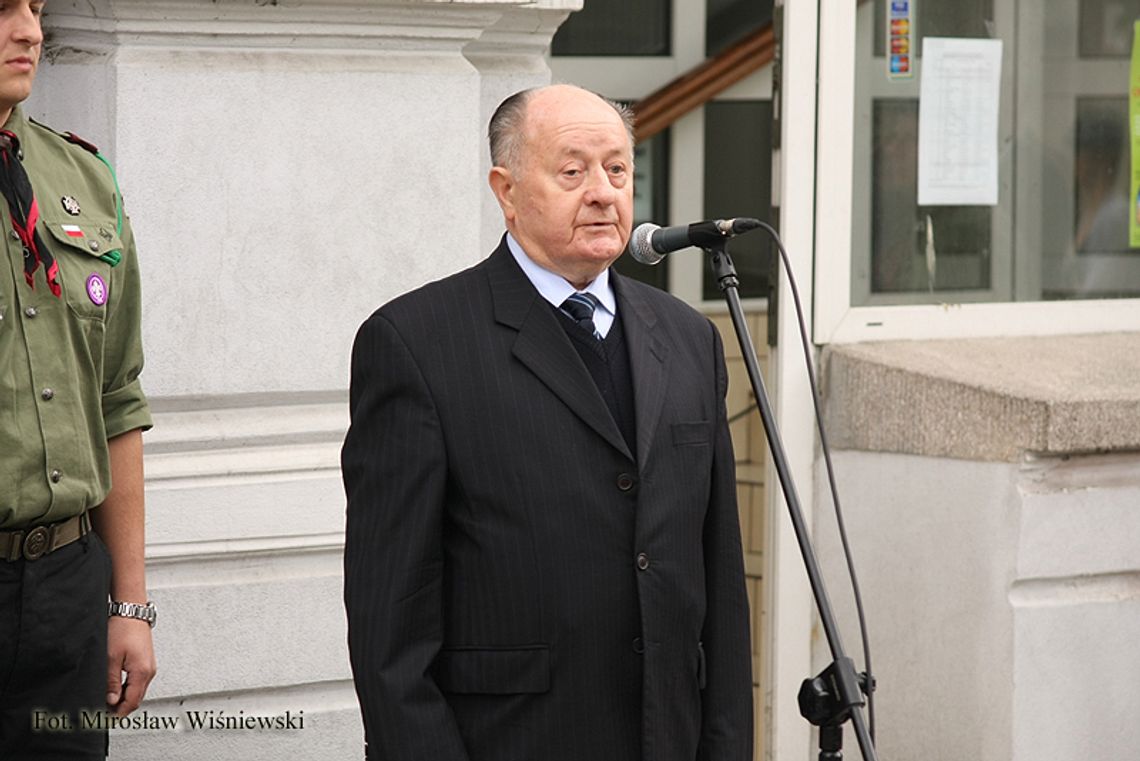 Entuzjasta lotnictwa - Kwidzyn uhonorował Macieja Asklera Entuzjasta lotnictwa - Kwidzyn uhonorował Macieja Asklera