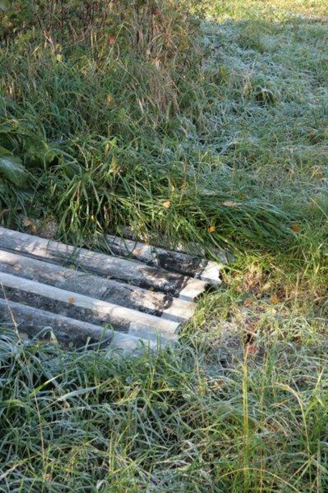 Eternitowe donosy - czy w Skarszewach, na przydomowej działce zakopano eternit? Eternitowe donosy - czy w Skarszewach, na przydomowej działce zakopano eternit?