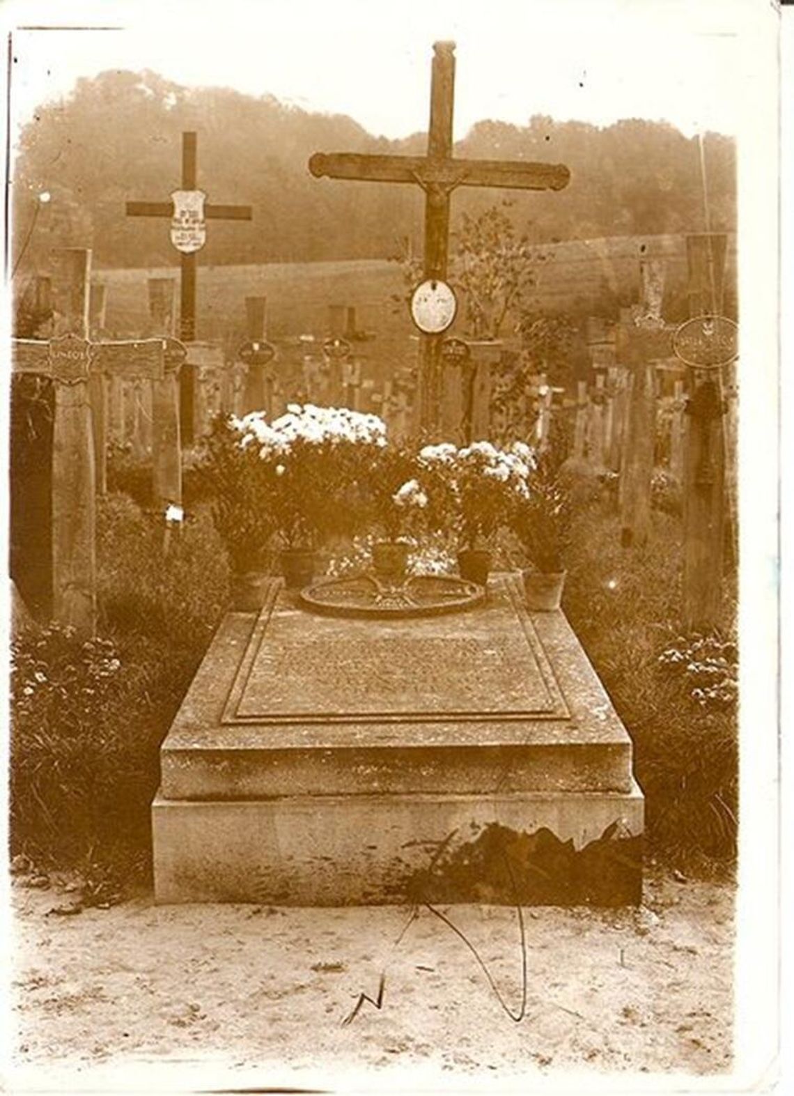 FELIETON: 100 lat Grobu Nieznanego Żołnierza