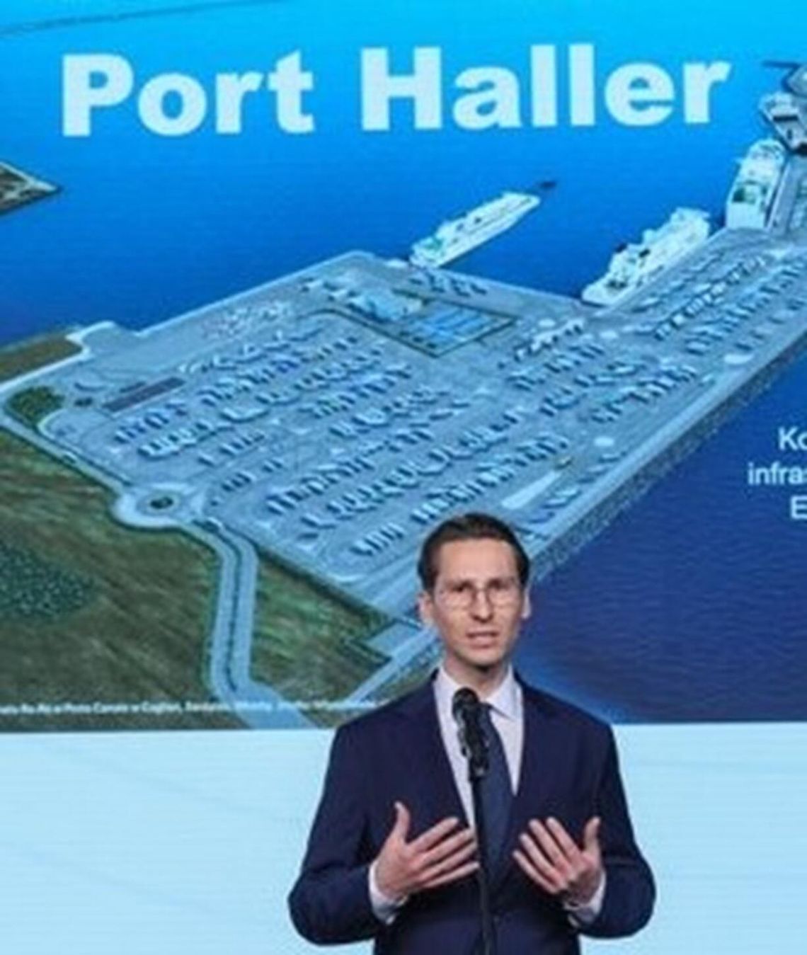 FELIETON: Grenlandia i Port Haller FELIETON: Grenlandia i Port Haller