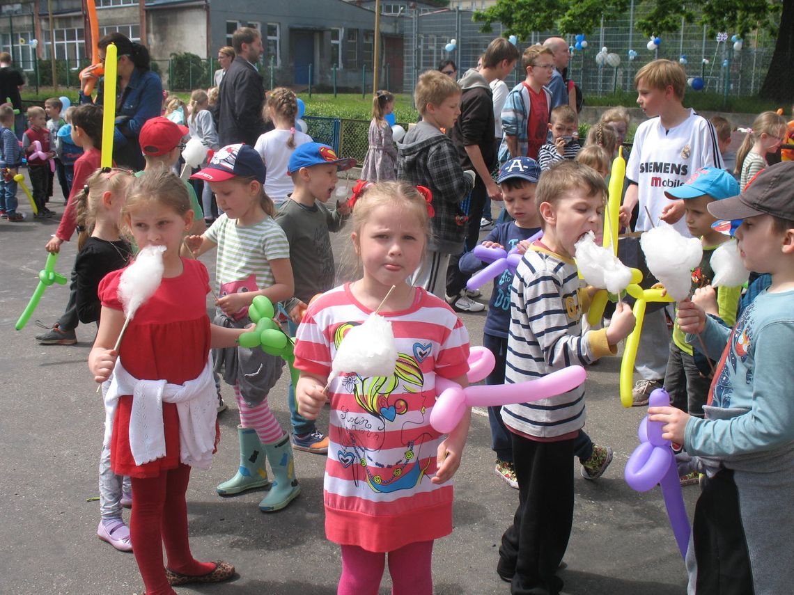 Festyn integracyjny w SSP 2 (DUŻO ZDJĘĆ!) Festyn integracyjny w SSP 2 (DUŻO ZDJĘĆ!)