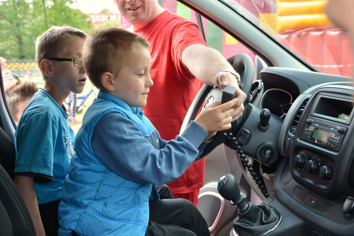 Festyn z okazji Dnia Dziecka w Skarszewach