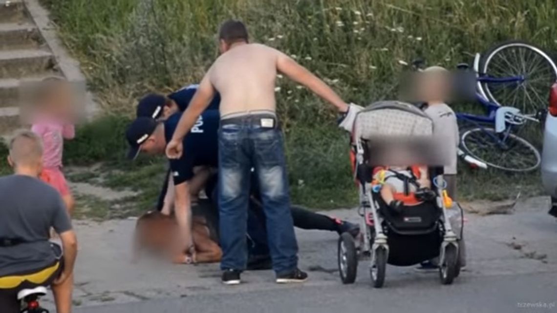 (FILM) Matka znów złapana „po pijaku”! Straci dzieci przez głupotę? (FILM) Matka znów złapana „po pijaku”! Straci dzieci przez głupotę?