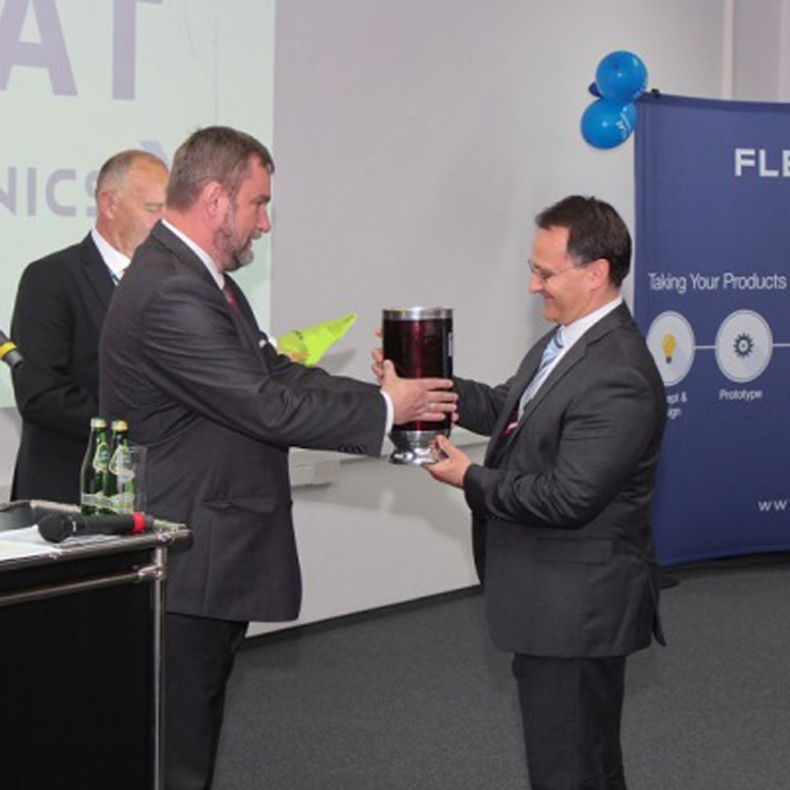 Flex w Tczewie już 15 lat. Zaczynali od kilkuset pracowników... Flex w Tczewie już 15 lat. Zaczynali od kilkuset pracowników...