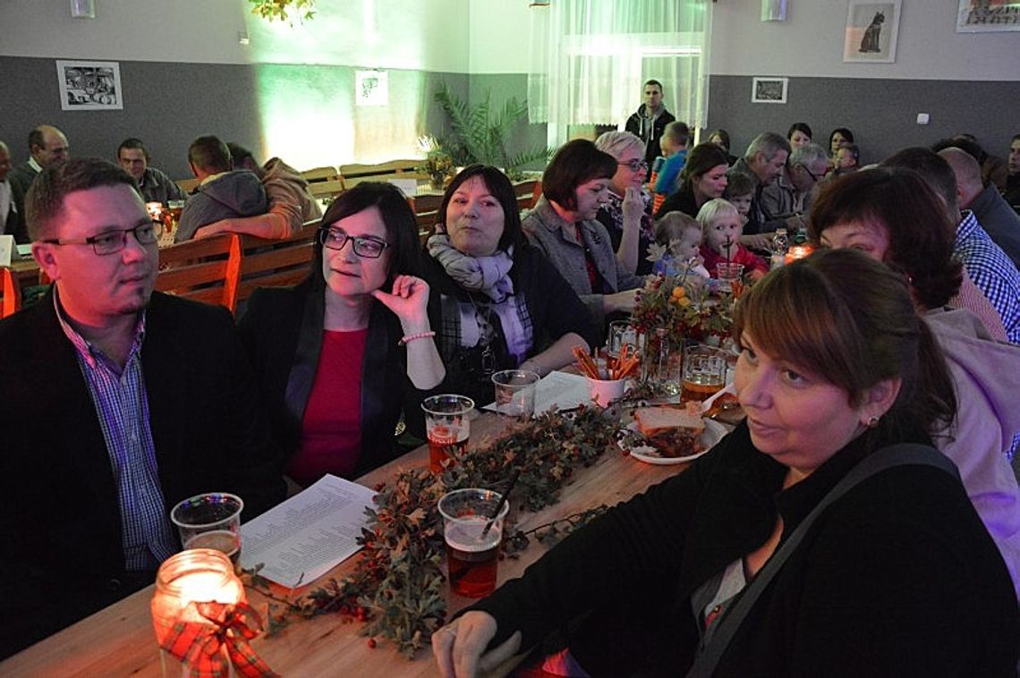 FOTO: Bawarska atmosfera i wspólna zabawa czyli I Pinczyński Oktoberfest FOTO: Bawarska atmosfera i wspólna zabawa czyli I Pinczyński Oktoberfest