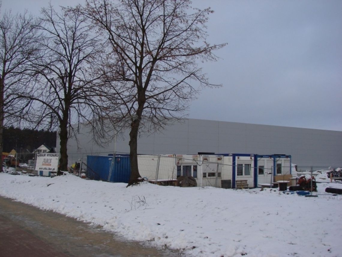 FOTO: Będzie praca w handlu? Wkrótce kończy się budowa nowego marketu FOTO: Będzie praca w handlu? Wkrótce kończy się budowa nowego marketu