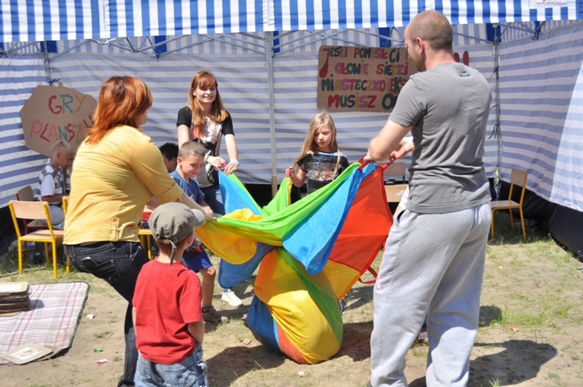 [FOTO] Dzień Dziecka w Świetlicy Środowiskowo-Sąsiedzkiej
