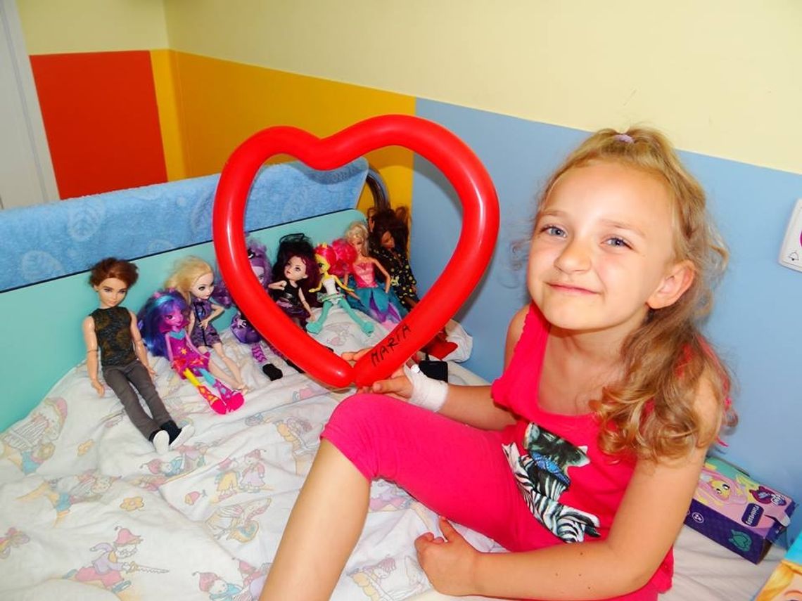 FOTO: Dzień dziecka w szpitalu. Dzieci odwiedziła Myszka Miki i rozbrykany Tygrys FOTO: Dzień dziecka w szpitalu. Dzieci odwiedziła Myszka Miki i rozbrykany Tygrys