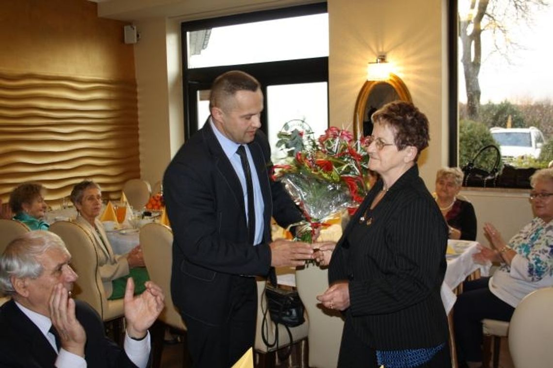 FOTO: Dzień Pieczonego Ziemniaka i zebranie Koła Polskiego Związku Emerytów, Rencistów i Inwalidów