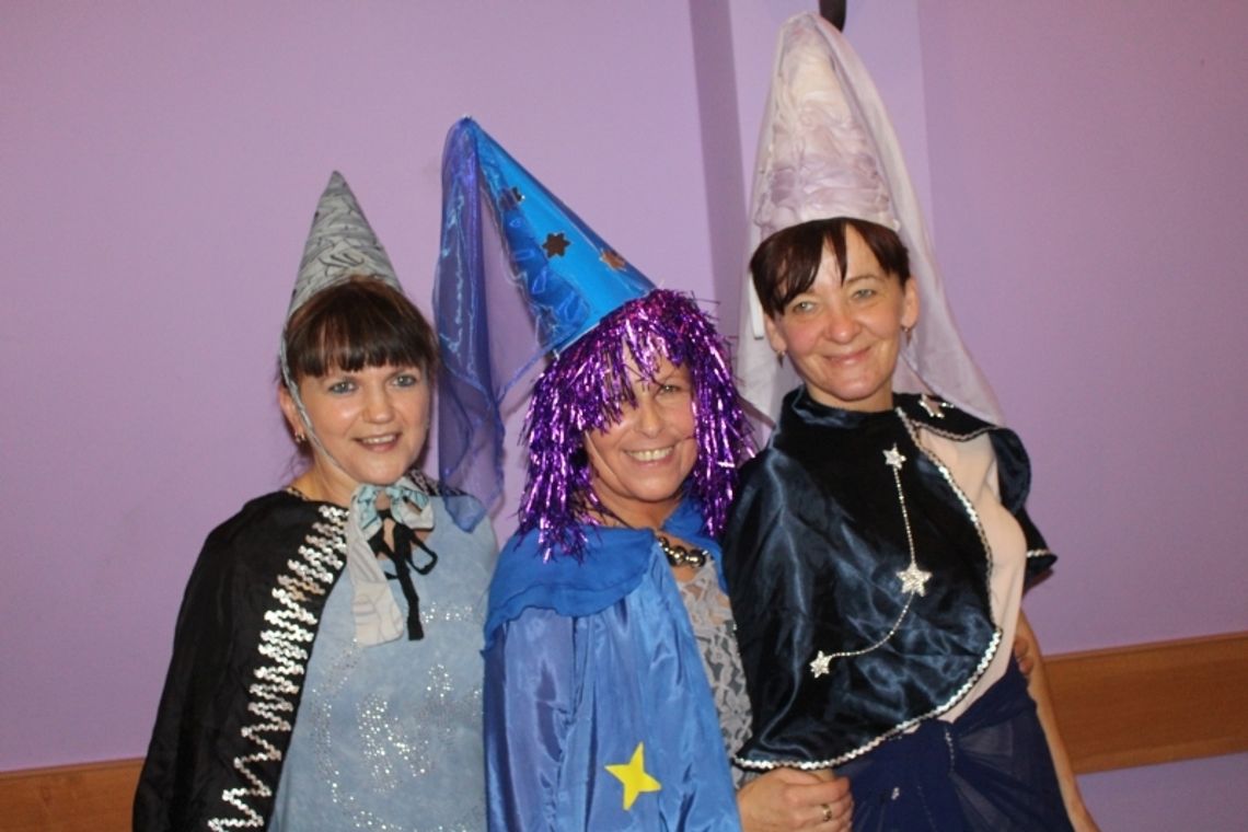 FOTO: Świętowały "Andrzejki". Aerokociewianki łączą pokolenia!