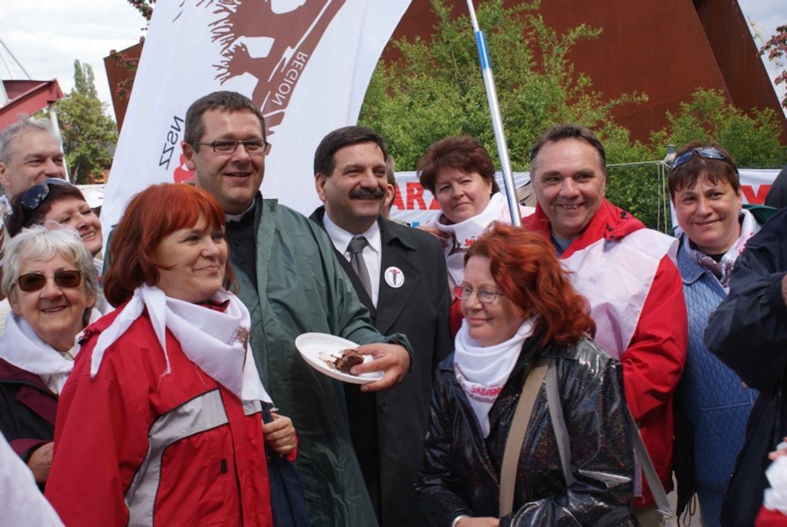 Fotoreportaż: Gdańsk, 4 czerwca, Tort Solidarności - cz. II Fotoreportaż: Gdańsk, 4 czerwca, Tort Solidarności - cz. II