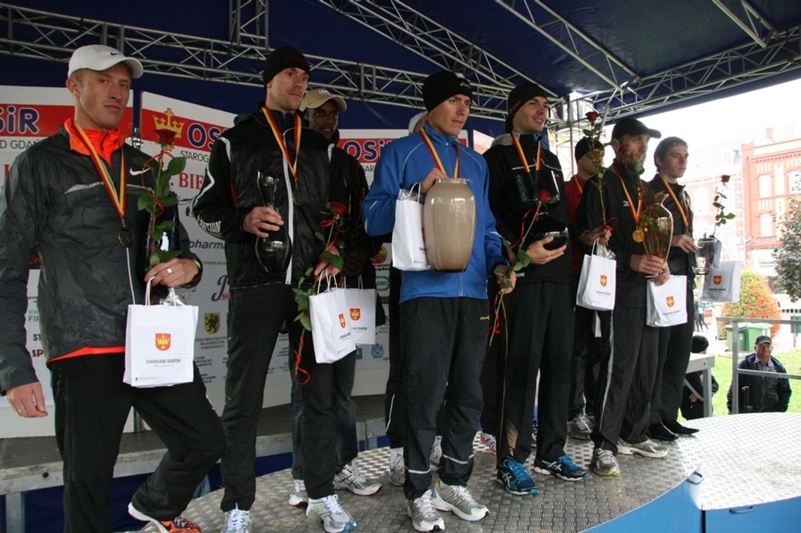 Gardzielewski i Nowakowska wygrali w Starogardzie