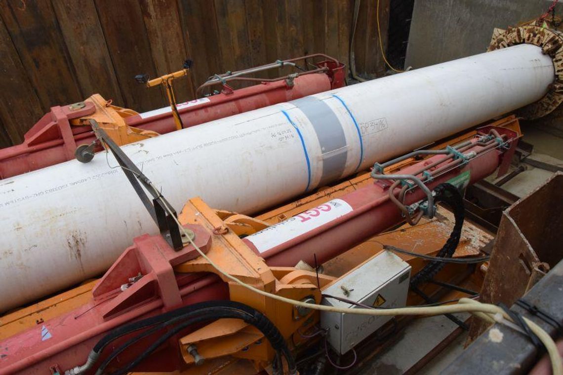 GAZ – SYSTEM zaprezentował realizację budowy kluczowego odcinka gazociągu. GAZ POPŁYNIE POD WISŁĄ !! GAZ – SYSTEM zaprezentował realizację budowy kluczowego odcinka gazociągu. GAZ POPŁYNIE POD WISŁĄ !!