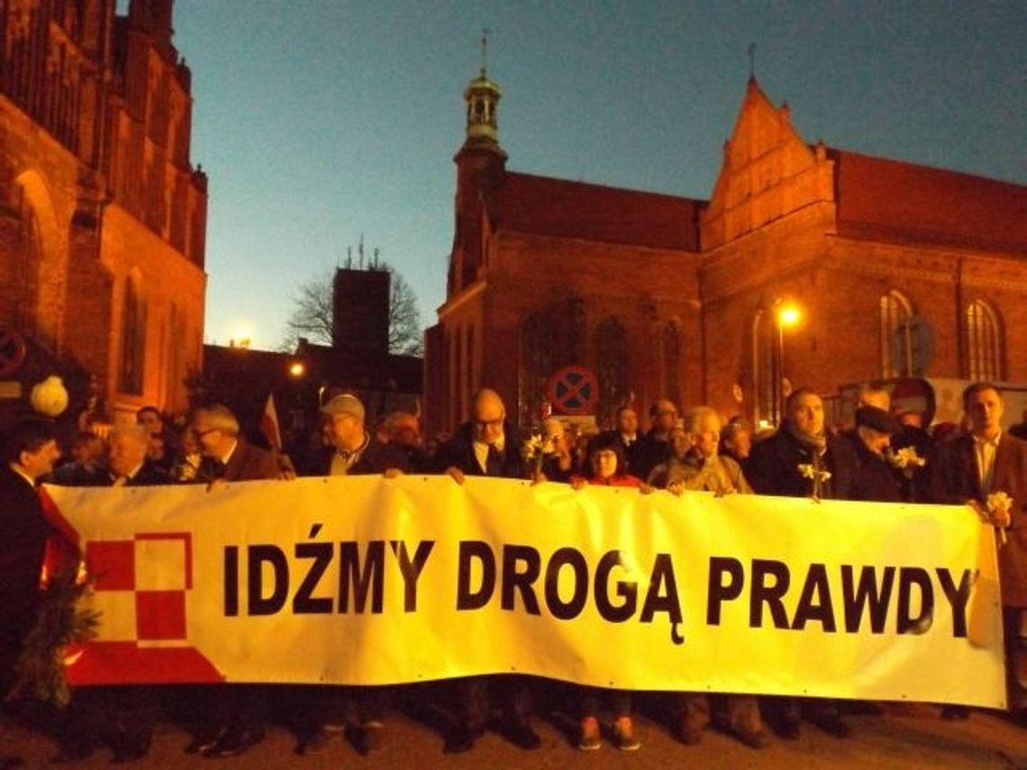 Gdańsk uczcił pamięć ofiar Smoleńska