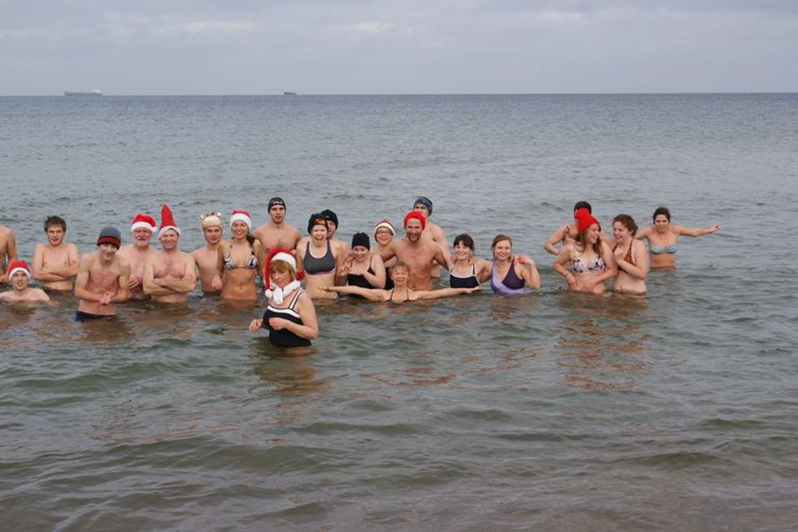 Gdańskie morsy w Brzeźnie - kąpiel w morzu dla zdrowia Gdańskie morsy w Brzeźnie - kąpiel w morzu dla zdrowia