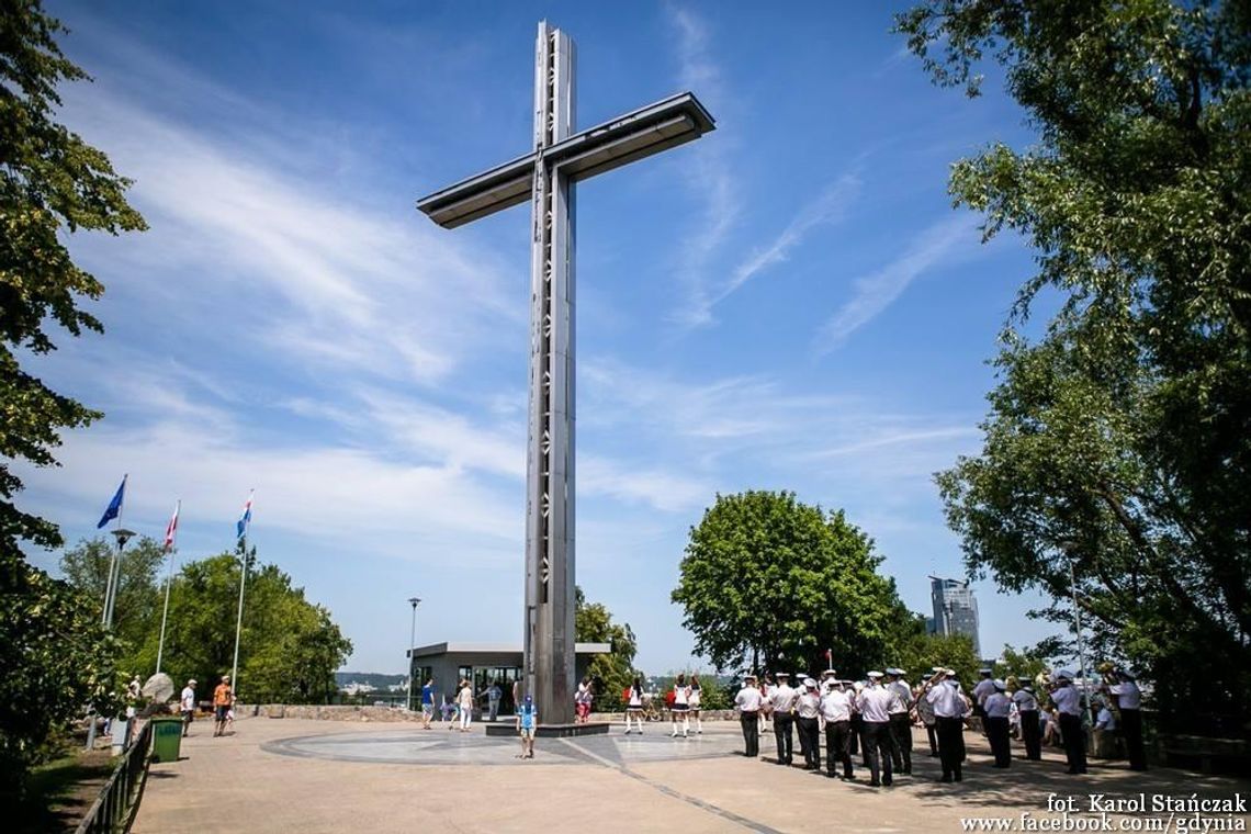 Gdyńska Droga Krzyżowa Gdyńska Droga Krzyżowa