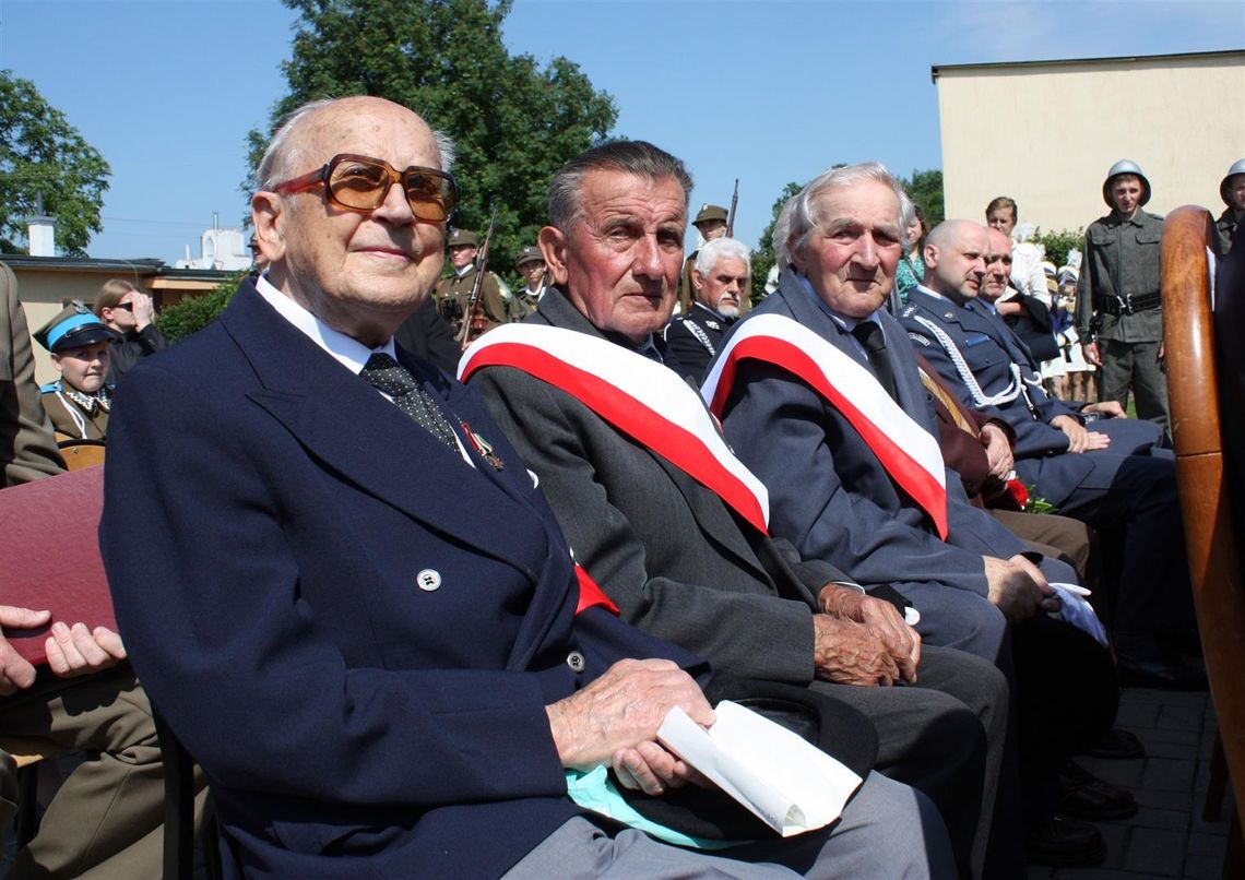 Generał Nil patronem szkoły w Rakowcu Generał Nil patronem szkoły w Rakowcu