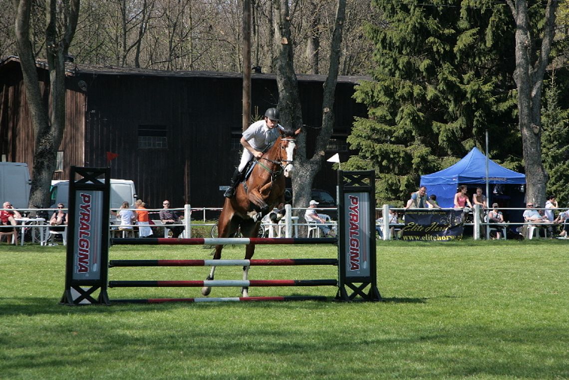 Gillmet CUP 2012 Gillmet CUP 2012