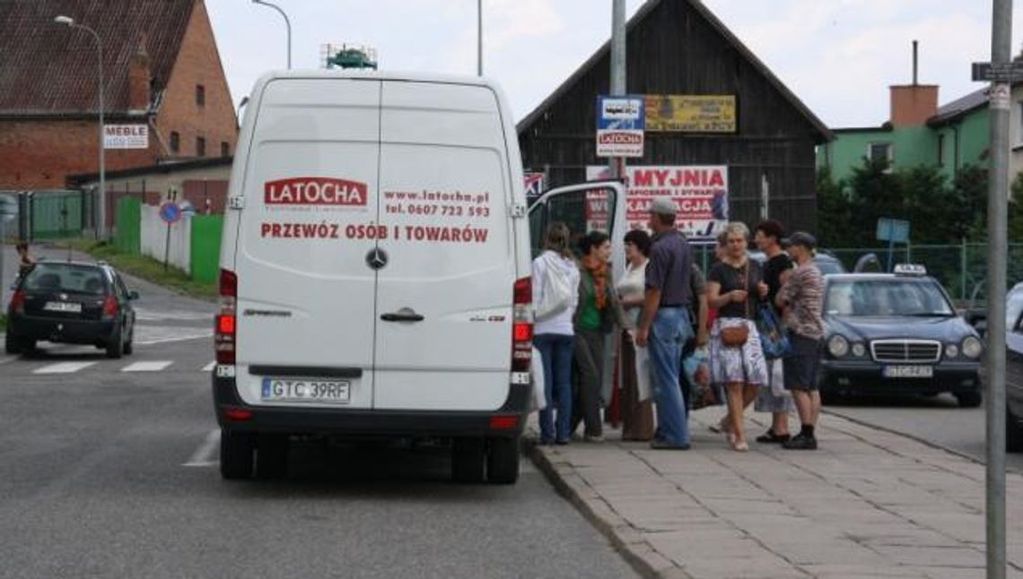Gmina dofinansuje przewoźnika? Problem dojazdu do pracy i szkoły 