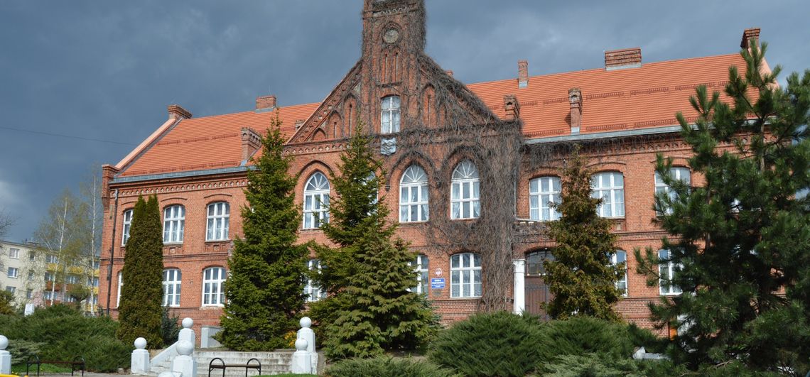 Gniewscy uczniowie wrócą do bezpiecznej szkoły? Gniewscy uczniowie wrócą do bezpiecznej szkoły?