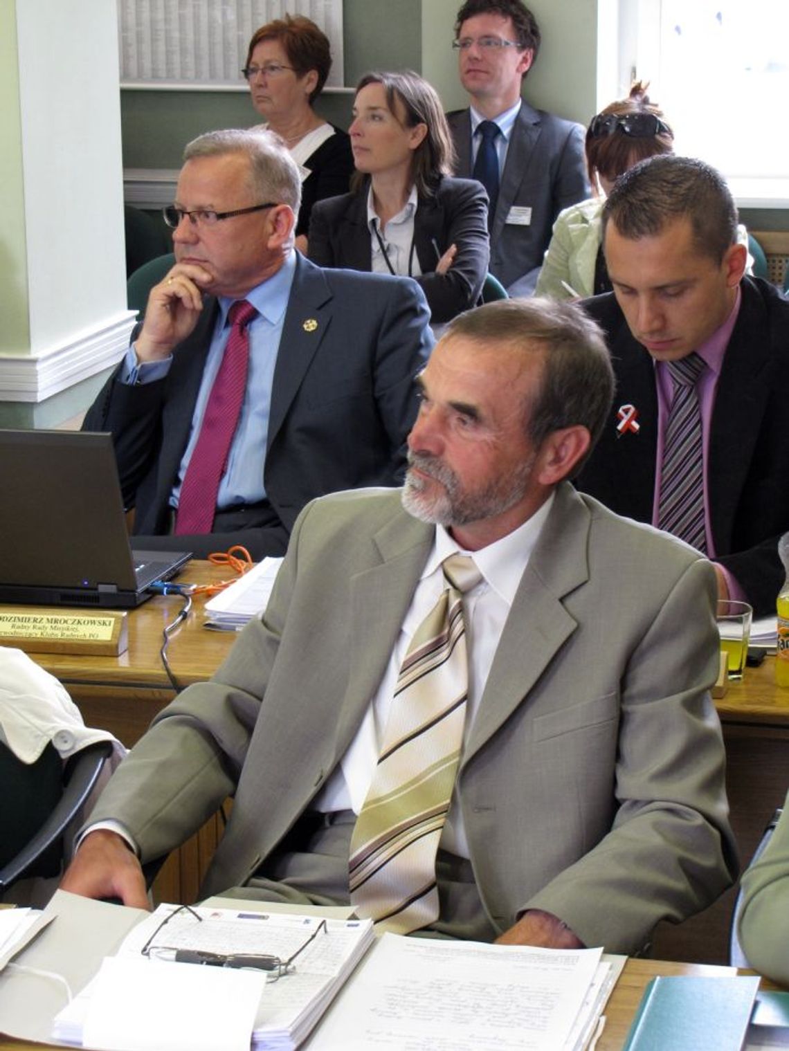 Gorąca scysja na sesji Rady Miejskiej – „politycznie” o minutach Gorąca scysja na sesji Rady Miejskiej – „politycznie” o minutach