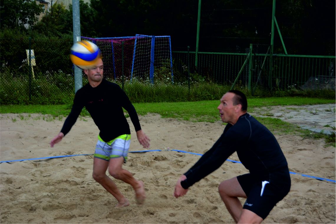 Grali mimo złej pogody Grali mimo złej pogody