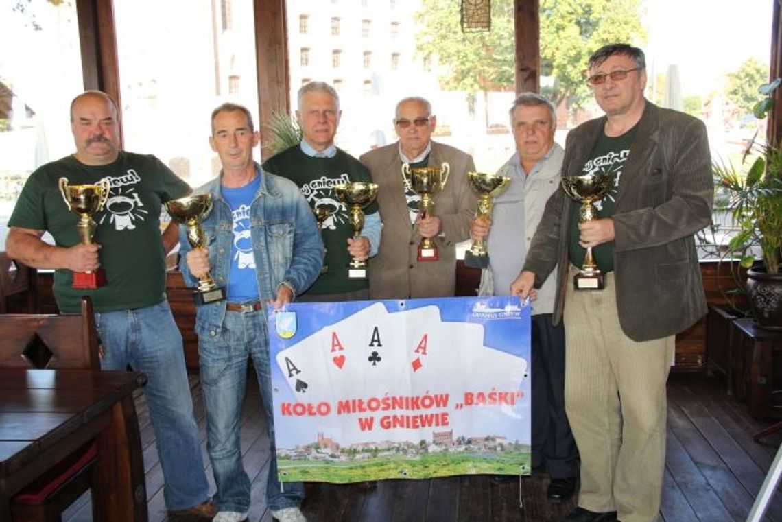 Grali w Baśkę na Kaszubach - mistrzowie Polski z Gniewu Grali w Baśkę na Kaszubach - mistrzowie Polski z Gniewu