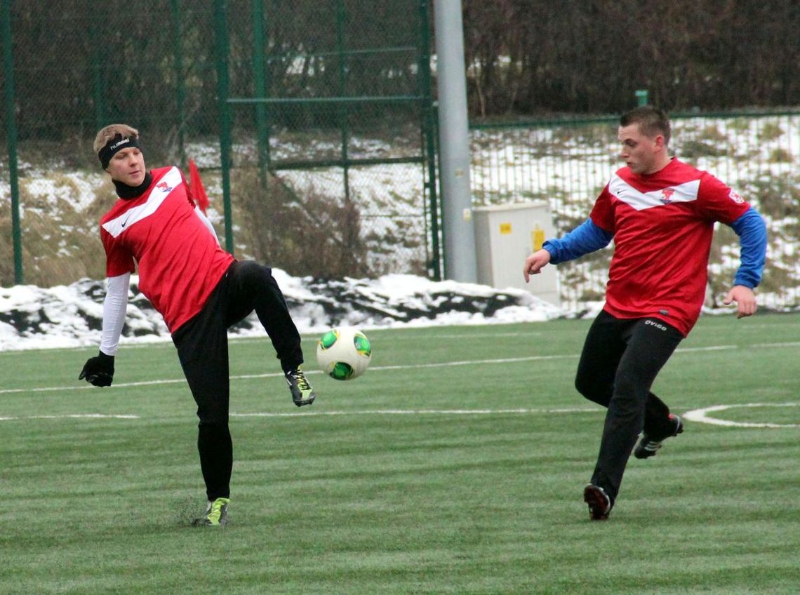 Gryf grał z Arką II, Wierzyca z Czarnymi Gryf grał z Arką II, Wierzyca z Czarnymi