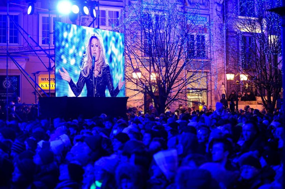 Gwiazdy kolędowały na Długim Targu Gwiazdy kolędowały na Długim Targu