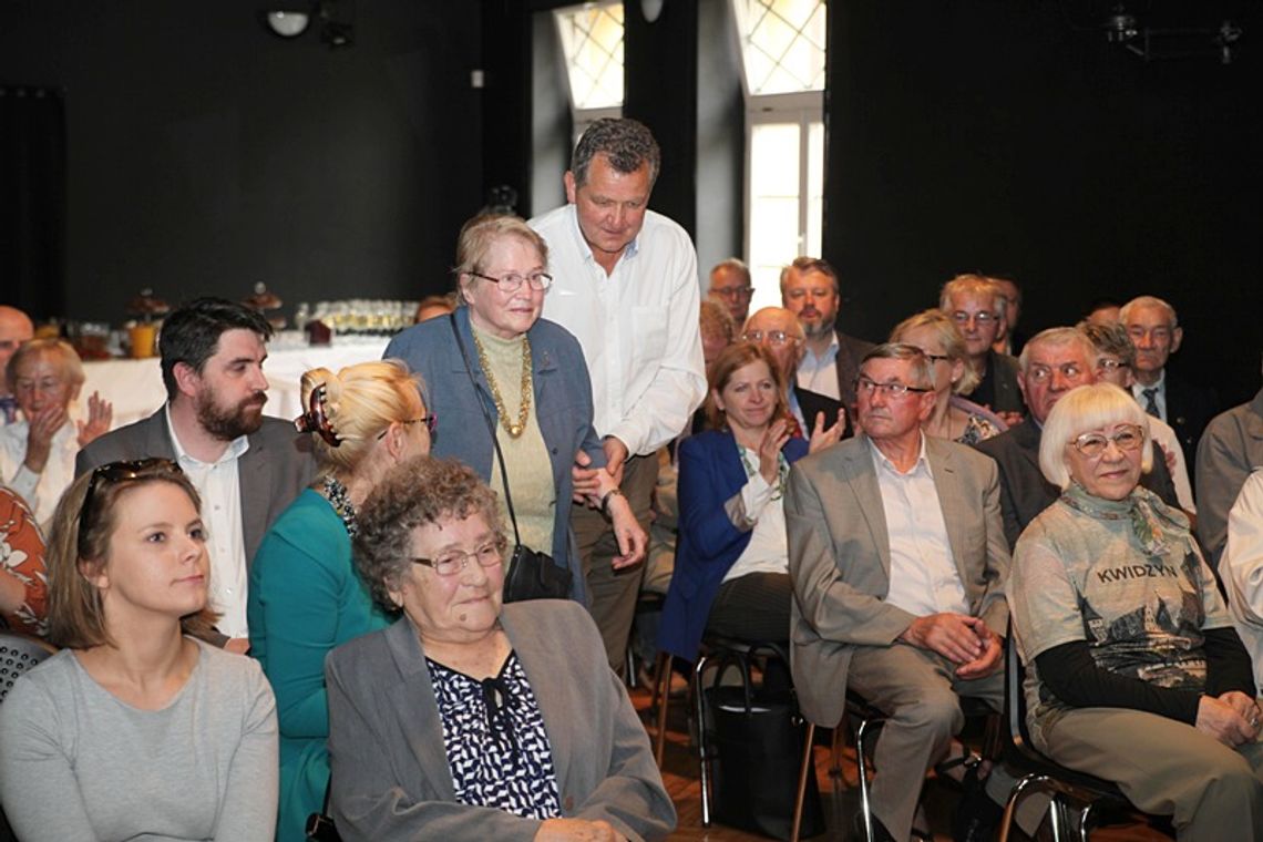 Hołd złożony miłośnikom historii