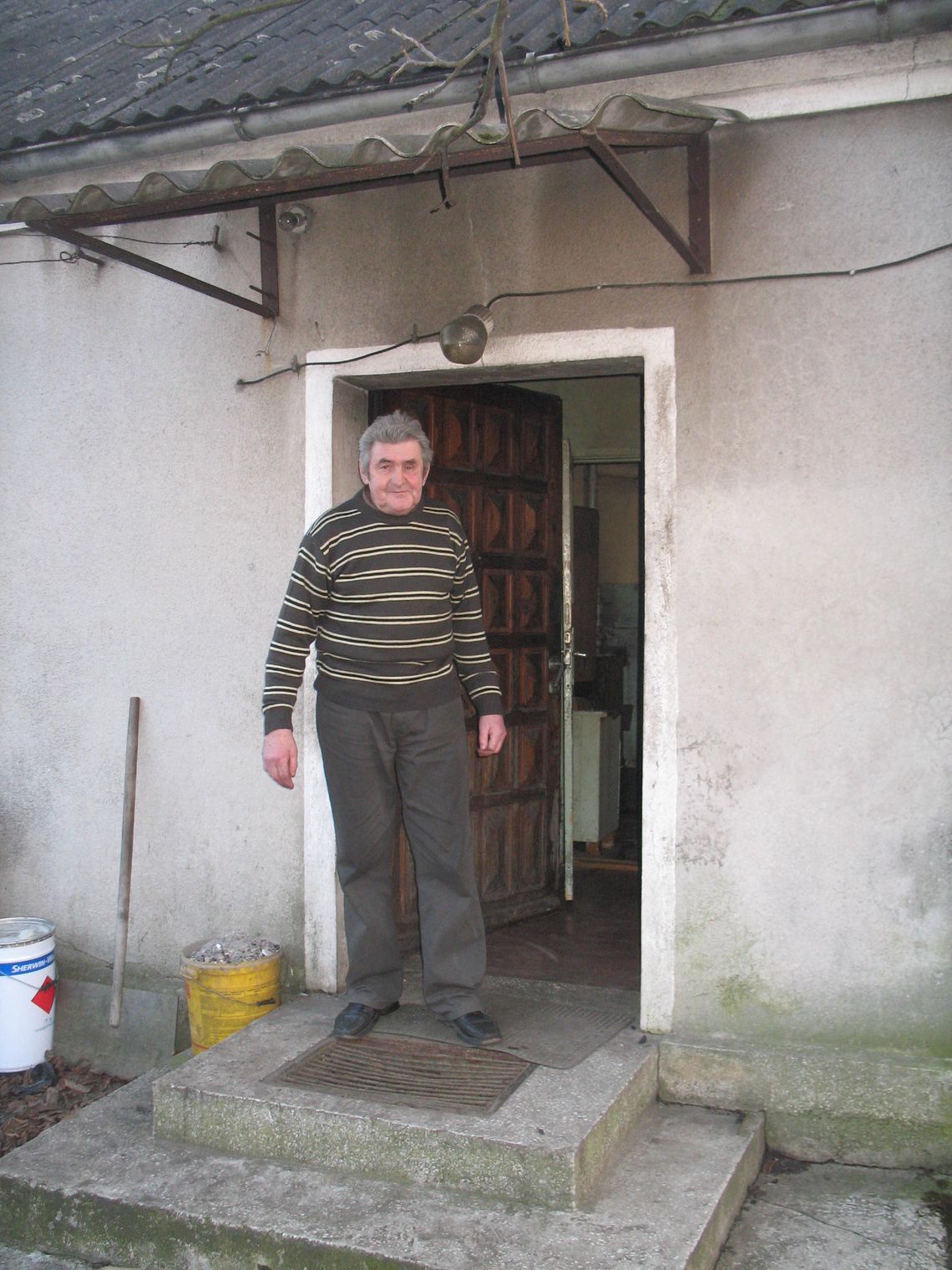 Horror w czterech ścianach. O nich świat zapomniał... Horror w czterech ścianach. O nich świat zapomniał...